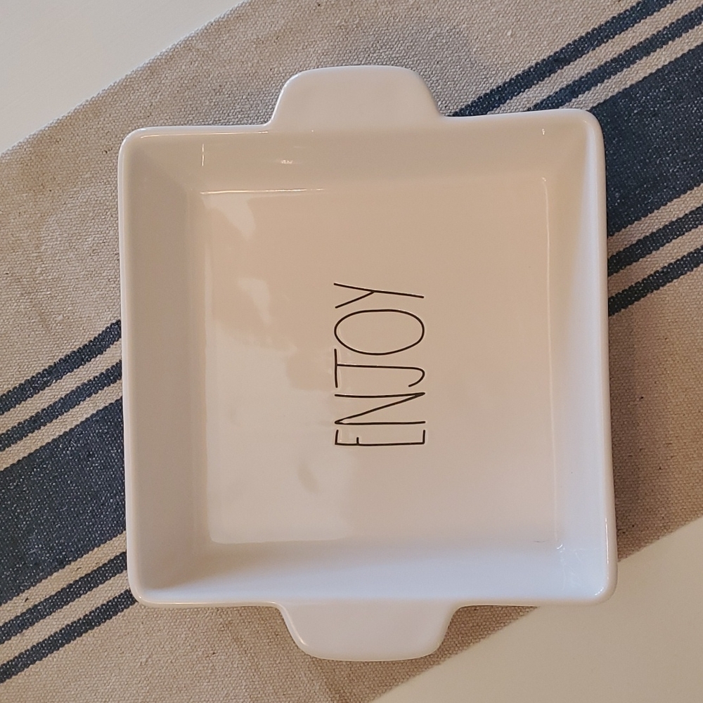Rae Dunn Baking Dish